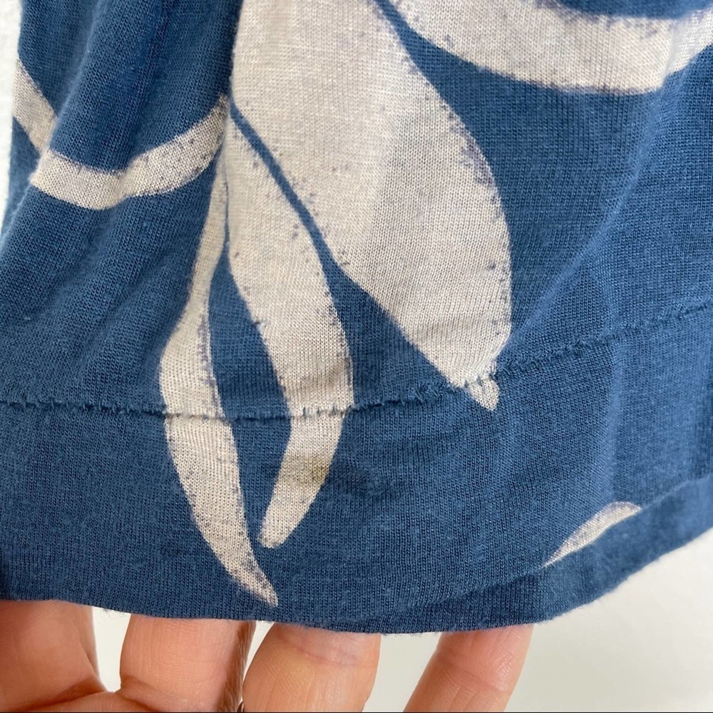 Anthro Ric Rac Button Detail Tank small - Picture 9 of 11